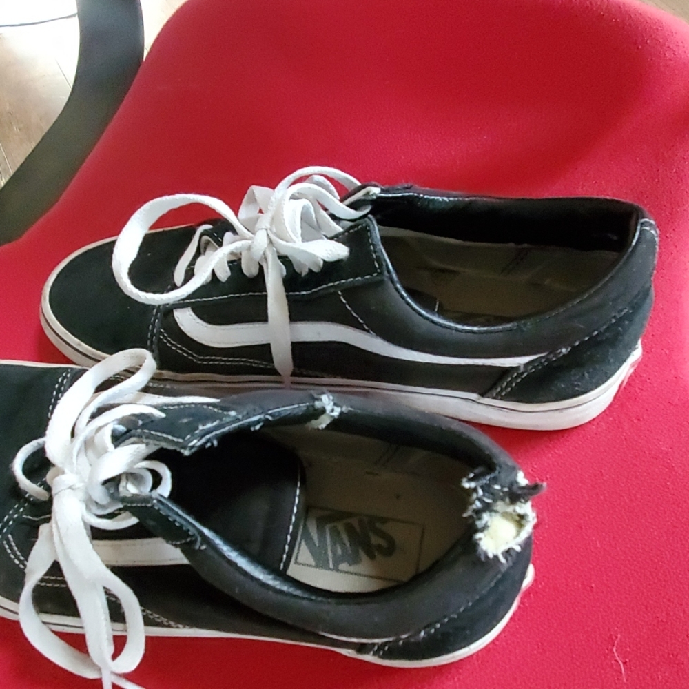 Vans - Picture 5 of 5
